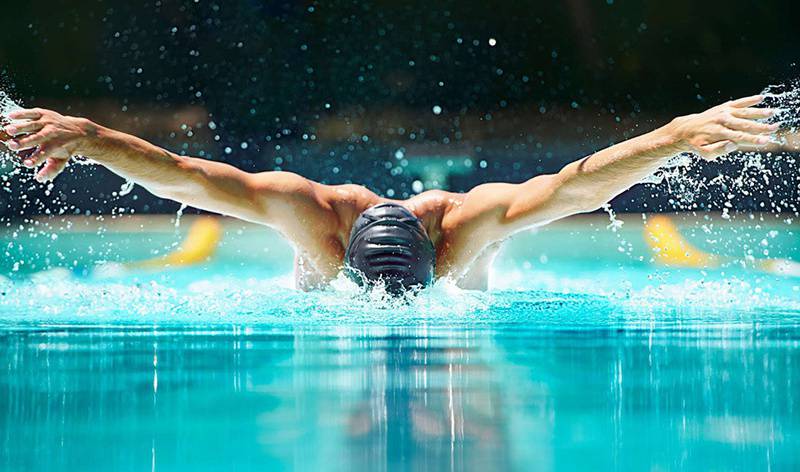 Bơi bướm được đưa vào danh sách những kiểu bơi mang lại hiệu quả giảm cân tối ưu nhất, nhanh nhất